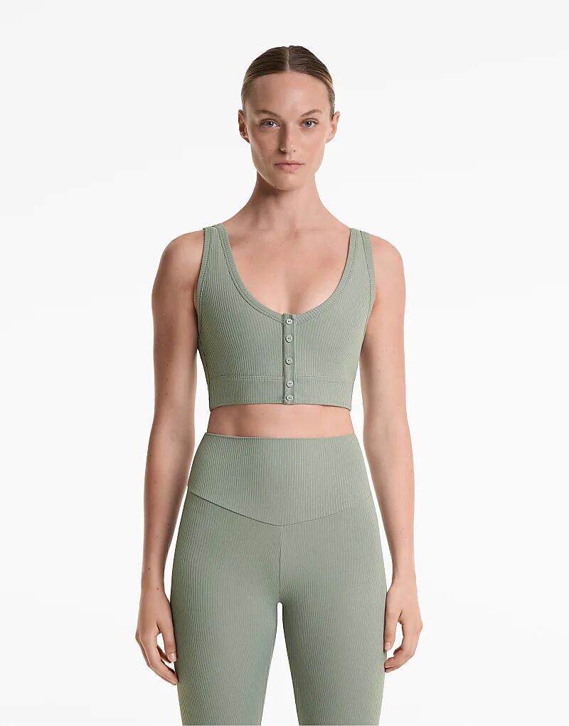 Топ OYSHO Rib Comfortlux с открытой спиной в сине-зеленом цвете
Топ OYSHO Rib Comfortlux с открытой спиной в сине-зеленом цвете