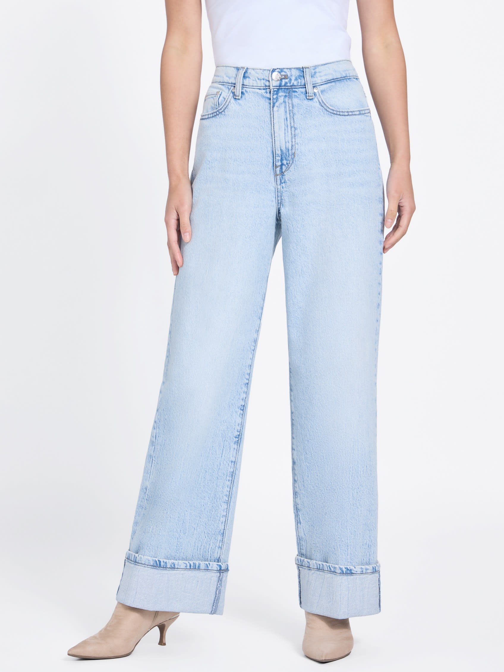 Джинсы Kienen 90-х с высокой талией и широкими манжетами Guess Factory, Light Wash
Джинсы Kienen 90-х с высокой талией и широкими манжетами Guess Factory, Light Wash
