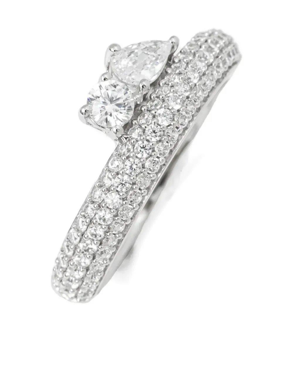 Кольцо с камнями GUESS USA, серебряный
Кольцо с камнями GUESS USA, серебряный