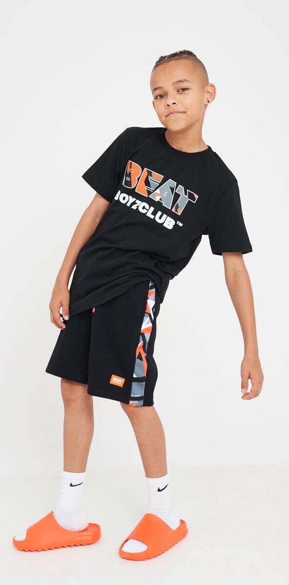 Толстовки с принтом спереди Beat Boyz Club, черный
Толстовки с принтом спереди Beat Boyz Club, черный