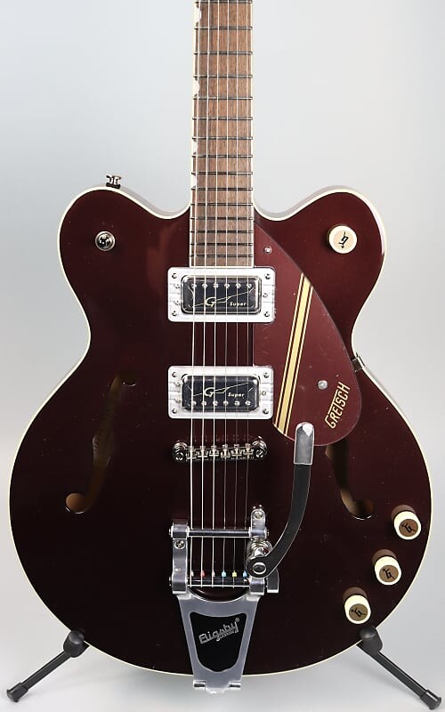 Электрогитара Gretsch G2604T Limited Edition Streamliner Rally II Oxblood/Walnut
Электрогитара Gretsch G2604T Limited Edition Streamliner Rally II Oxblood/Walnut