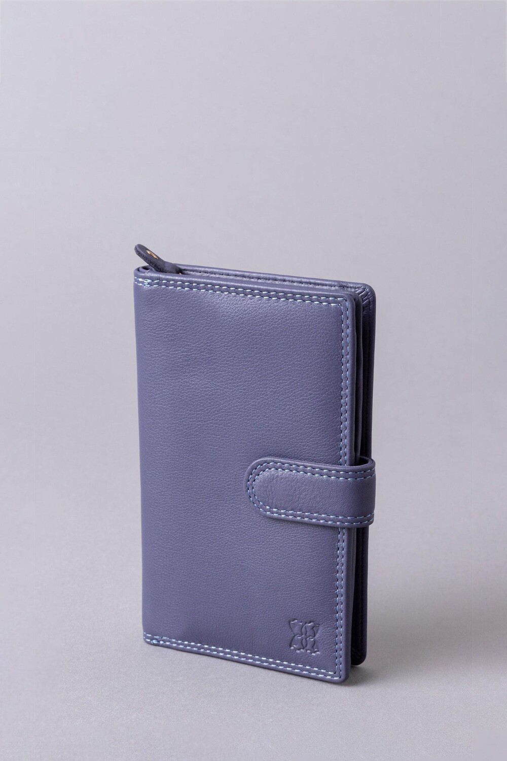 Кожаный кошелек Lakeland среднего размера Lakeland Leather, фиолетовый
Кожаный кошелек Lakeland среднего размера Lakeland Leather, фиолетовый