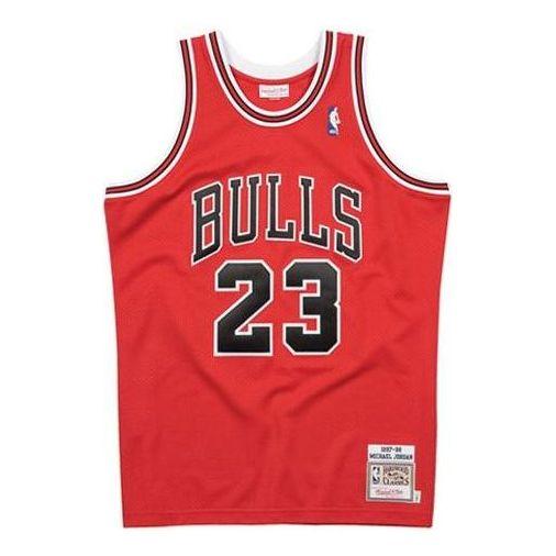 Джерси Mitchell & Ness NBA Authentic Jersey Chicago Bulls 1997-98 Michael Jordan 'Red', красный
Джерси Mitchell & Ness NBA Authentic Jersey Chicago Bulls 1997-98 Michael Jordan 'Red', красный