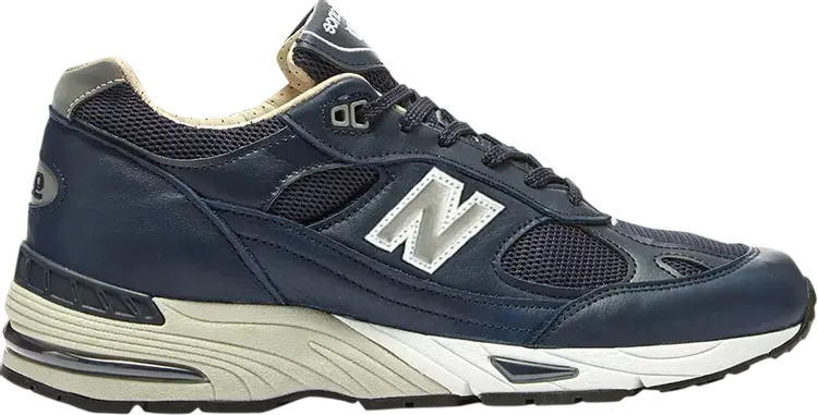 Кроссовки New Balance 991 Made in England, темно-синий/светло-зеленый
Кроссовки New Balance 991 Made in England, темно-синий/светло-зеленый