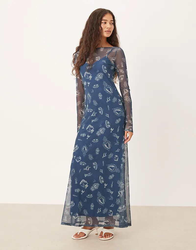 Платье макси с длинными рукавами Never Fully Dressed из сетки с графическим принтом из денима
Платье макси с длинными рукавами Never Fully Dressed из сетки с графическим принтом из денима