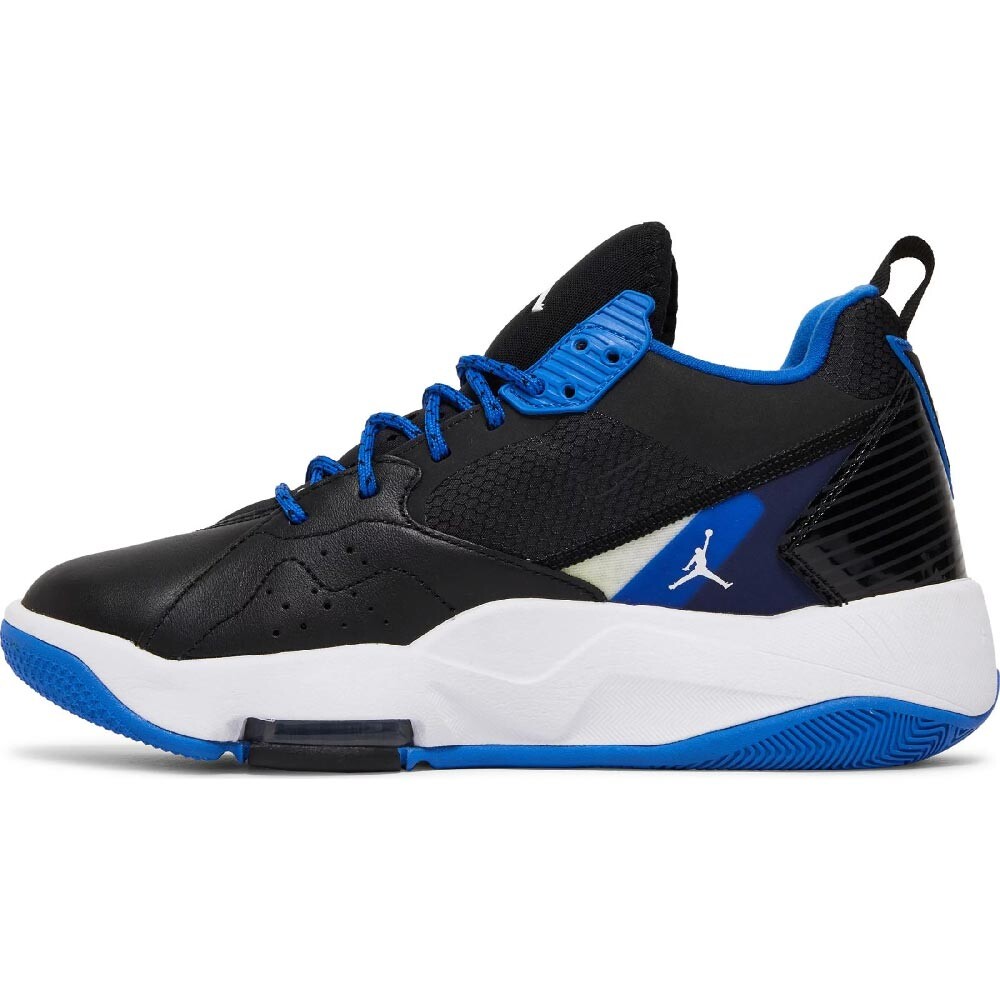 Кроссовки Nike Air Jordan Zoom 92 Black Royal, черный/синий
Кроссовки Nike Air Jordan Zoom 92 Black Royal, черный/синий
