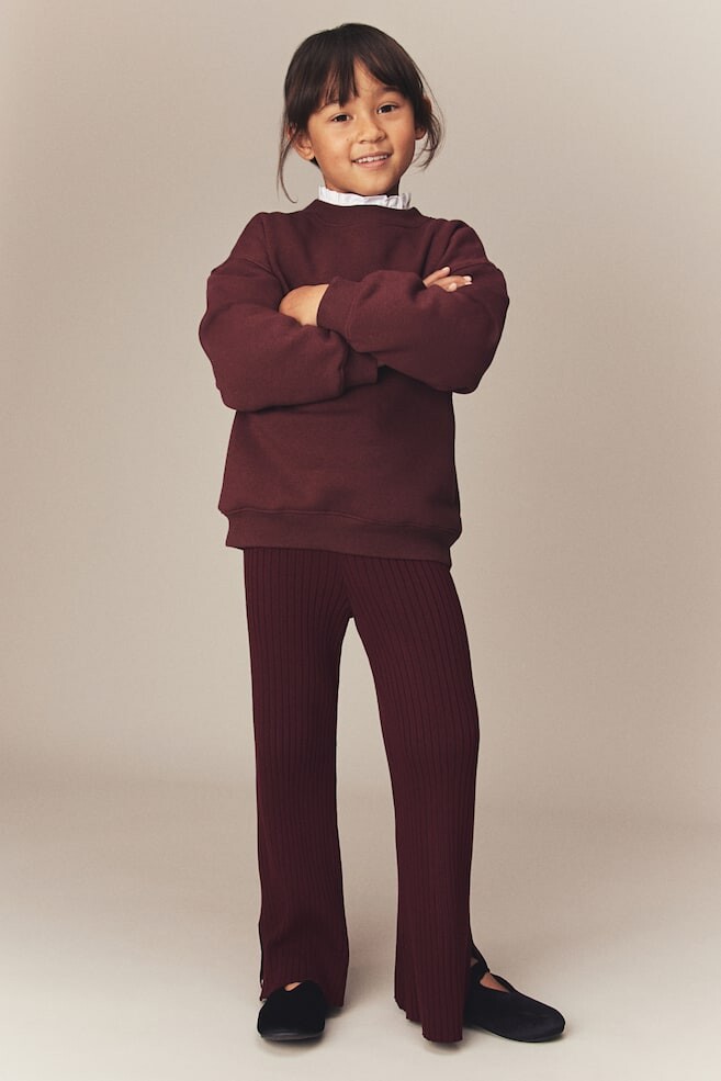 Расклешенные брюки рельефной вязки H&M, красный
Расклешенные брюки рельефной вязки H&M, красный