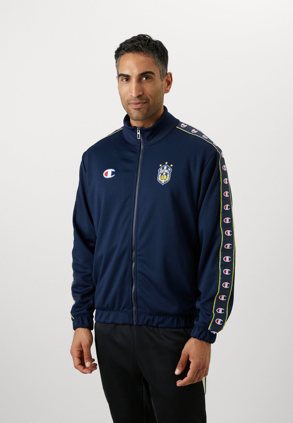 Тренировочная куртка SPORTS HERITAGE FULL ZIP TRACK Champion, темно-синий
Тренировочная куртка SPORTS HERITAGE FULL ZIP TRACK Champion, темно-синий