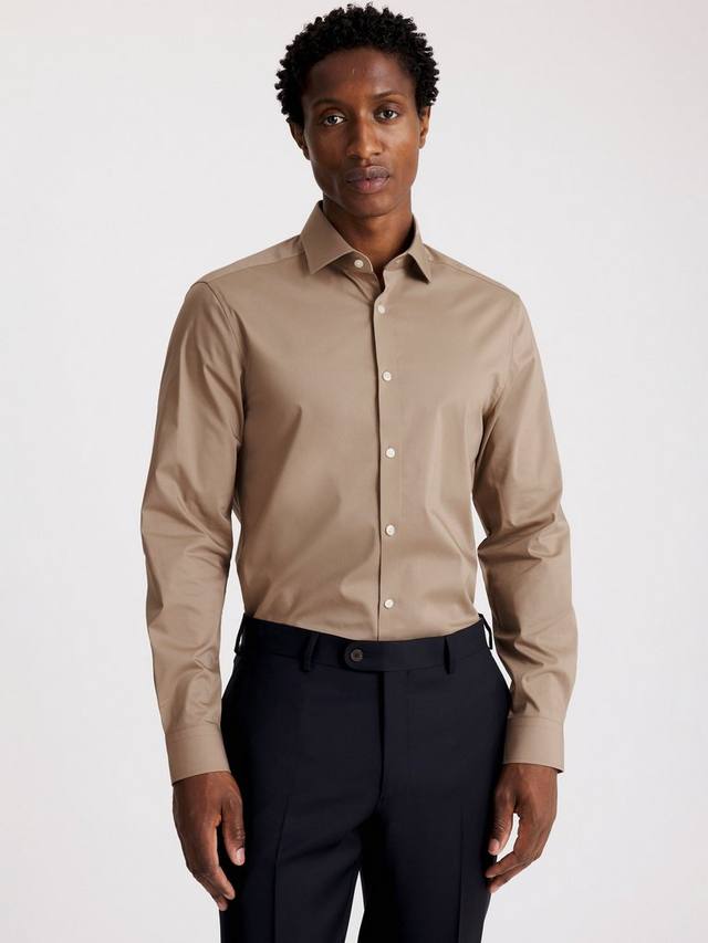 Сорочка Slim Fit из эластичного хлопкового микса Moss, Beige
Сорочка Slim Fit из эластичного хлопкового микса Moss, Beige