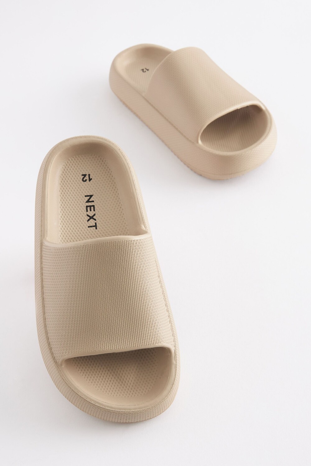 Шлепанцы на толстой подошве Next, серый
Шлепанцы на толстой подошве Next, серый