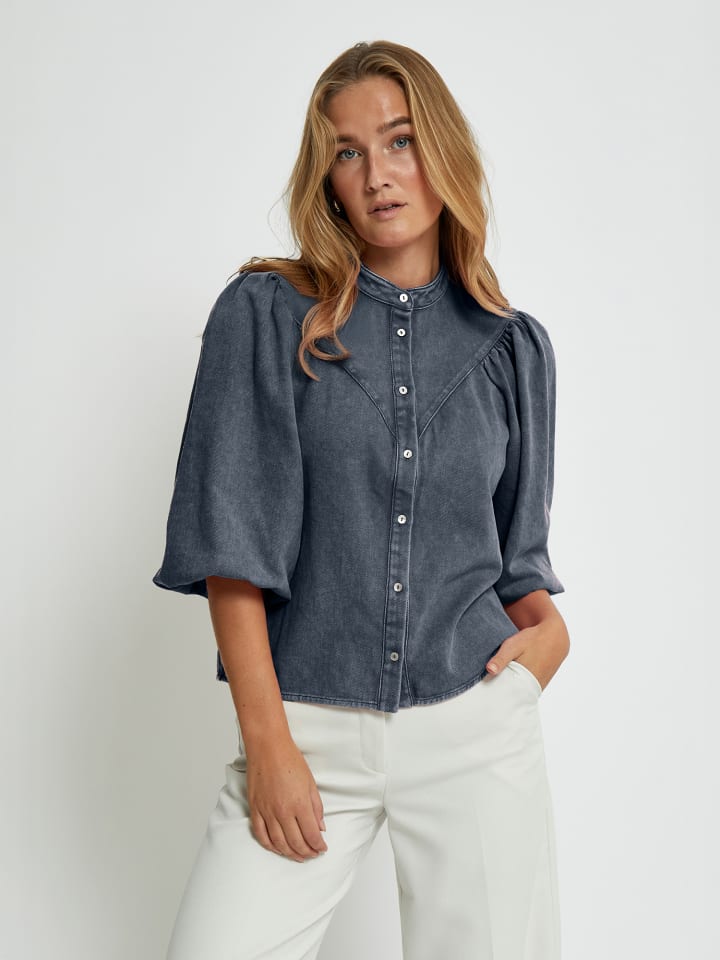 Рубашка в стиле Небесный капитан minus
Рубашка в стиле Небесный капитан minus