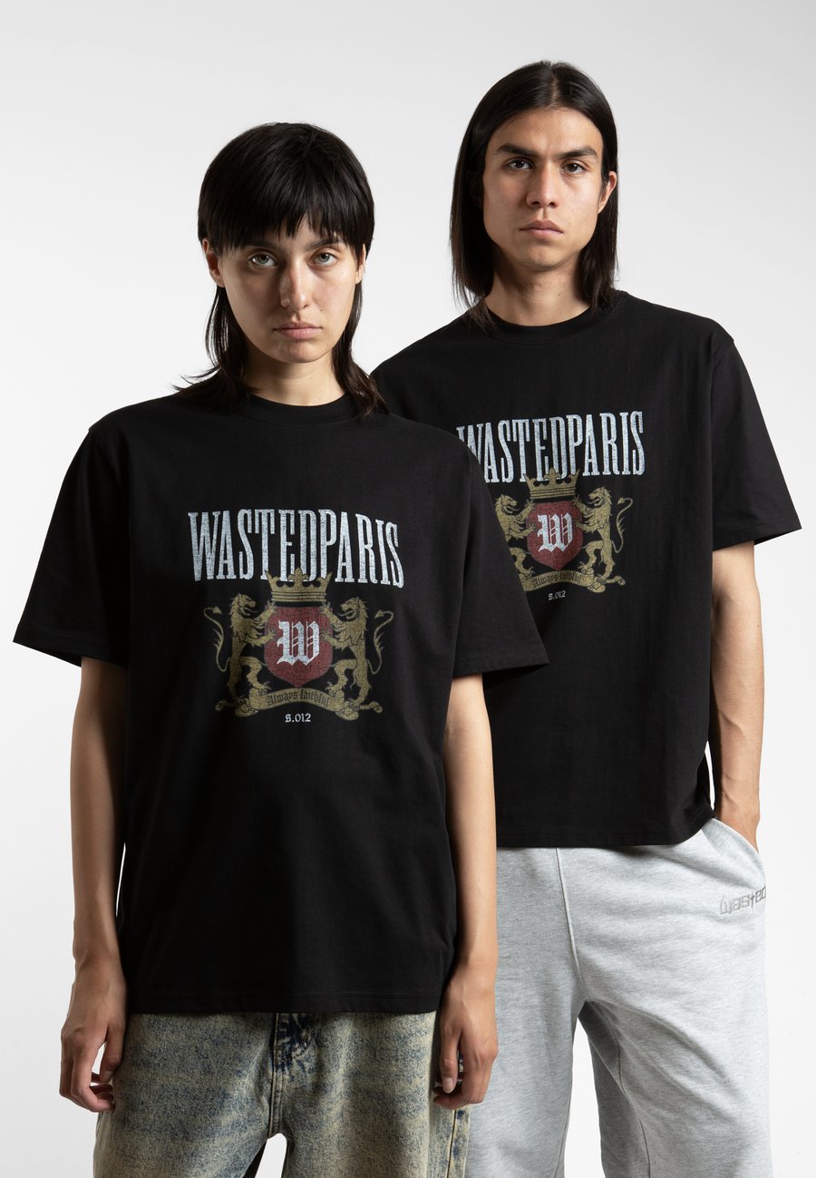 Футболка Wasted Paris CREST UNISEX , Black, Черный, Футболка Wasted Paris CREST UNISEX , Black
Футболка Wasted Paris CREST UNISEX , Black, Черный, Футболка Wasted Paris CREST UNISEX , Black