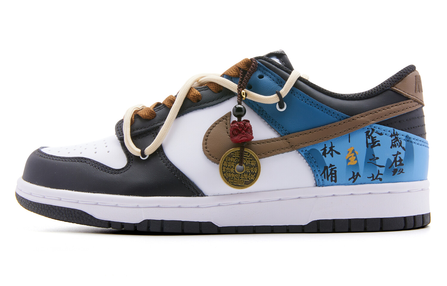 Кроссовки Nike Dunk Skateboarding Shoes Men Low-top Black/Blue, цвет Customized
Кроссовки Nike Dunk Skateboarding Shoes Men Low-top Black/Blue, цвет Customized