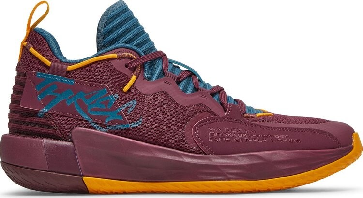 Кроссовки Adidas Dame 7 EXTPLY 'Three', красный
Кроссовки Adidas Dame 7 EXTPLY 'Three', красный