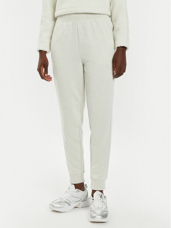 Спортивные брюки свободного кроя Calvin Klein Performance, бежевый
Спортивные брюки свободного кроя Calvin Klein Performance, бежевый