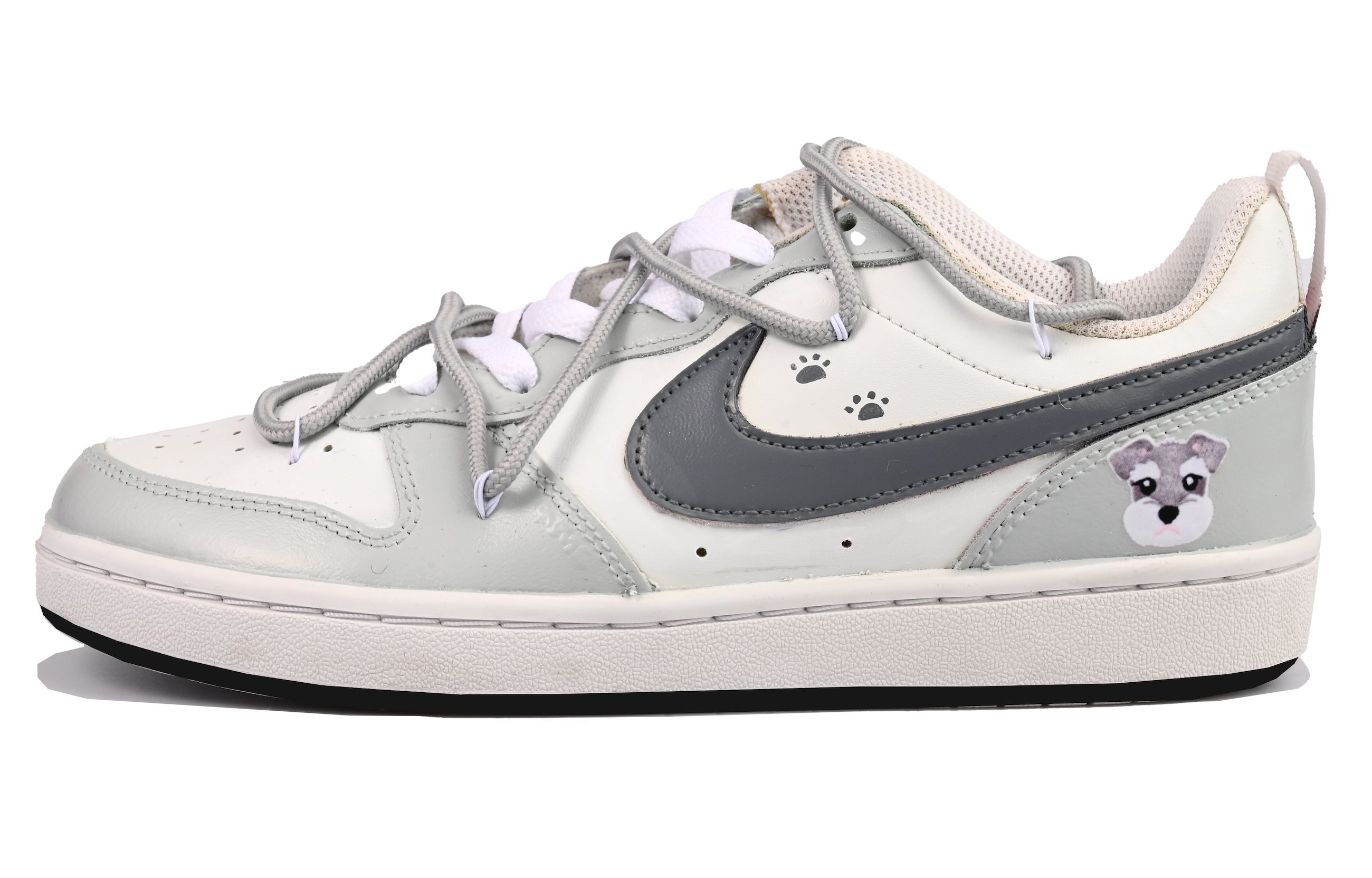 Court Borough детские скейтерские кроссовки Kids Nike, светло серый
Court Borough детские скейтерские кроссовки Kids Nike, светло серый