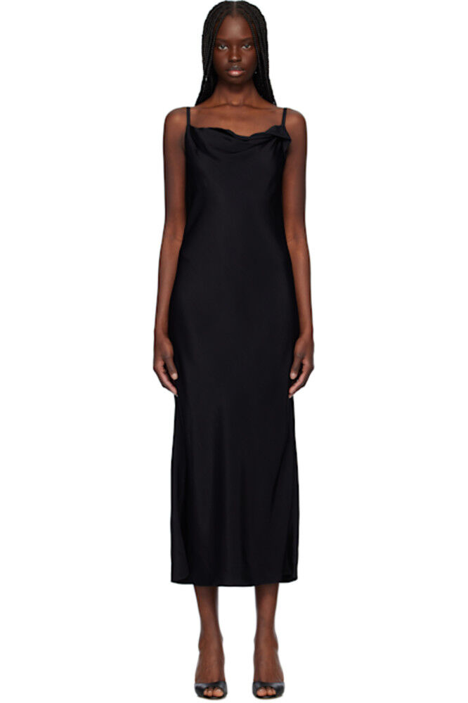 Черное платье-комбинация с драпировкой и вырезом миди RECTO
Черное платье-комбинация с драпировкой и вырезом миди RECTO