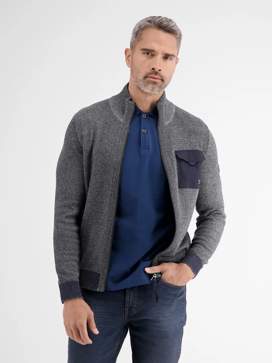 Кардиган LERROS "Кардиган LERROS в прочном исполнении", синий
Кардиган LERROS "Кардиган LERROS в прочном исполнении", синий