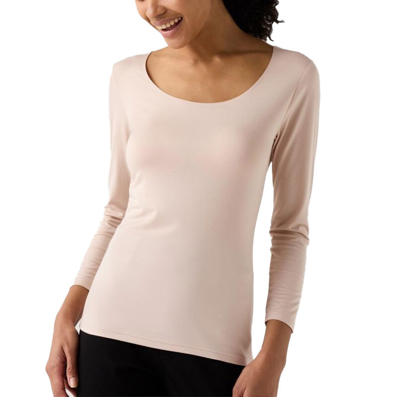 Женский термотоп Uniqlo
Женский термотоп Uniqlo