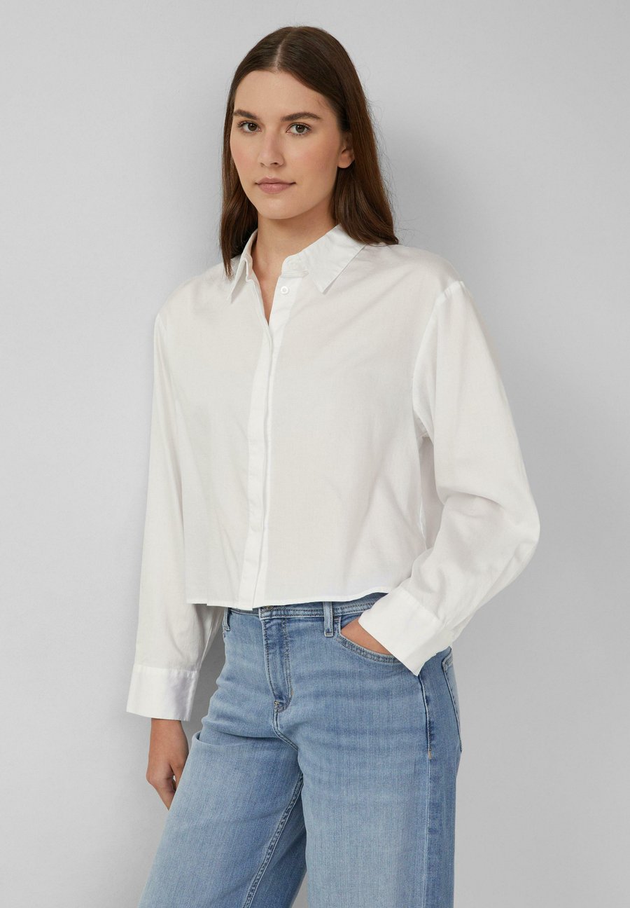 Блуза s.Oliver VERKÜRZTE MIT VERDECKTER KNOPFLEISTE, Weiß/White
Блуза s.Oliver VERKÜRZTE MIT VERDECKTER KNOPFLEISTE, Weiß/White
