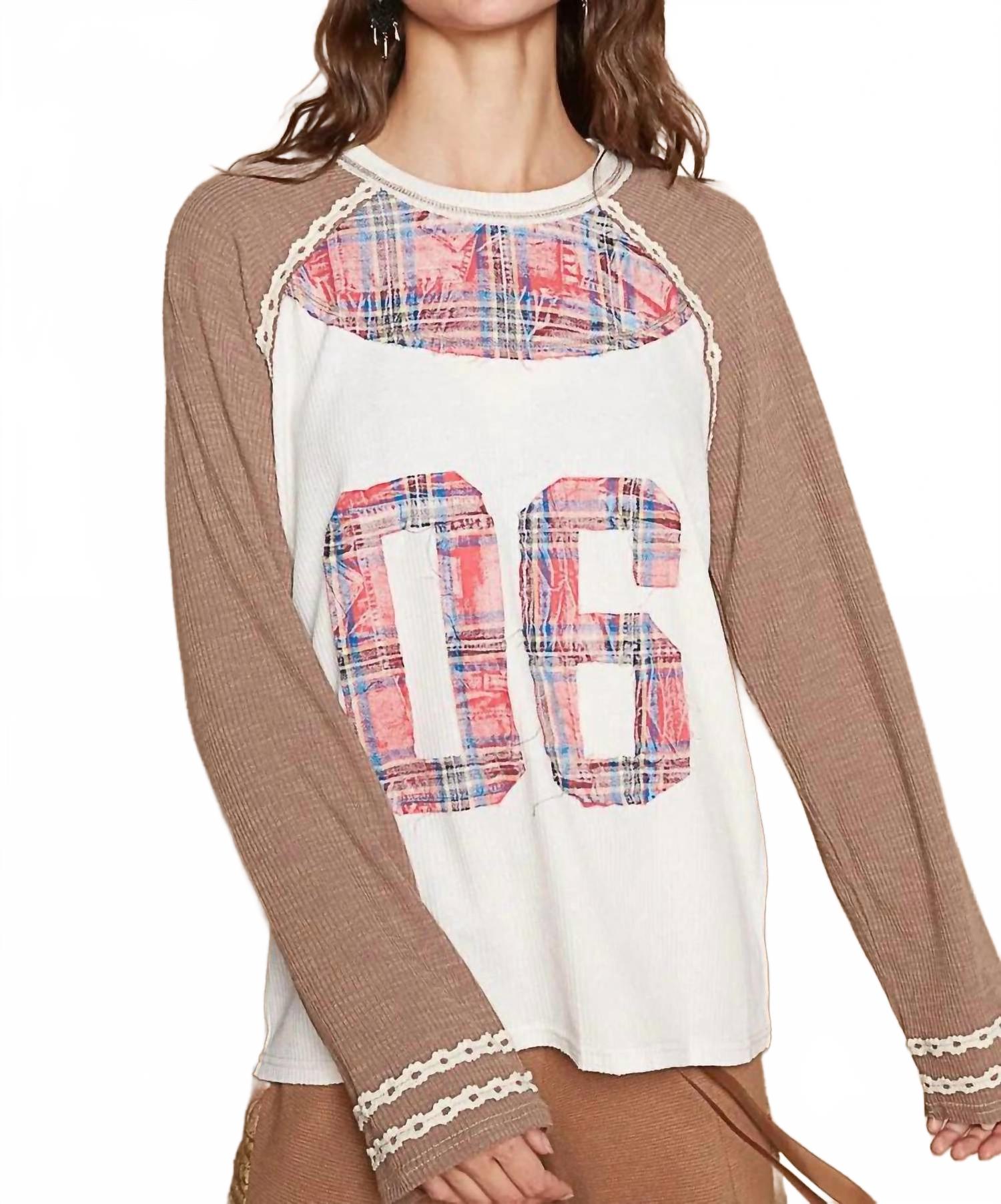 Варсити топ из вафельной ткани в шоколадном цвете POL
Варсити топ из вафельной ткани в шоколадном цвете POL