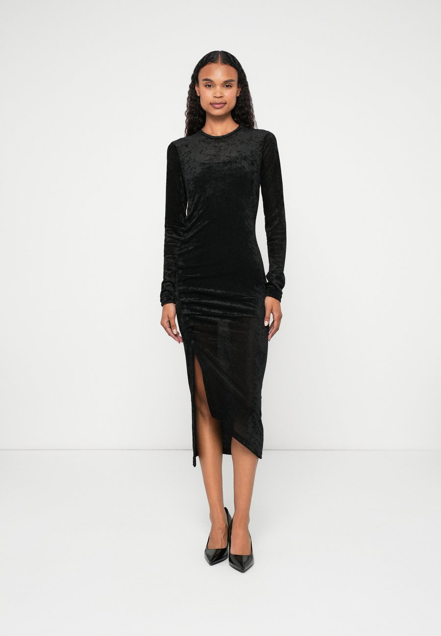 Платье Pinko ALVA ABITO, Nero Limousine/Black
Платье Pinko ALVA ABITO, Nero Limousine/Black