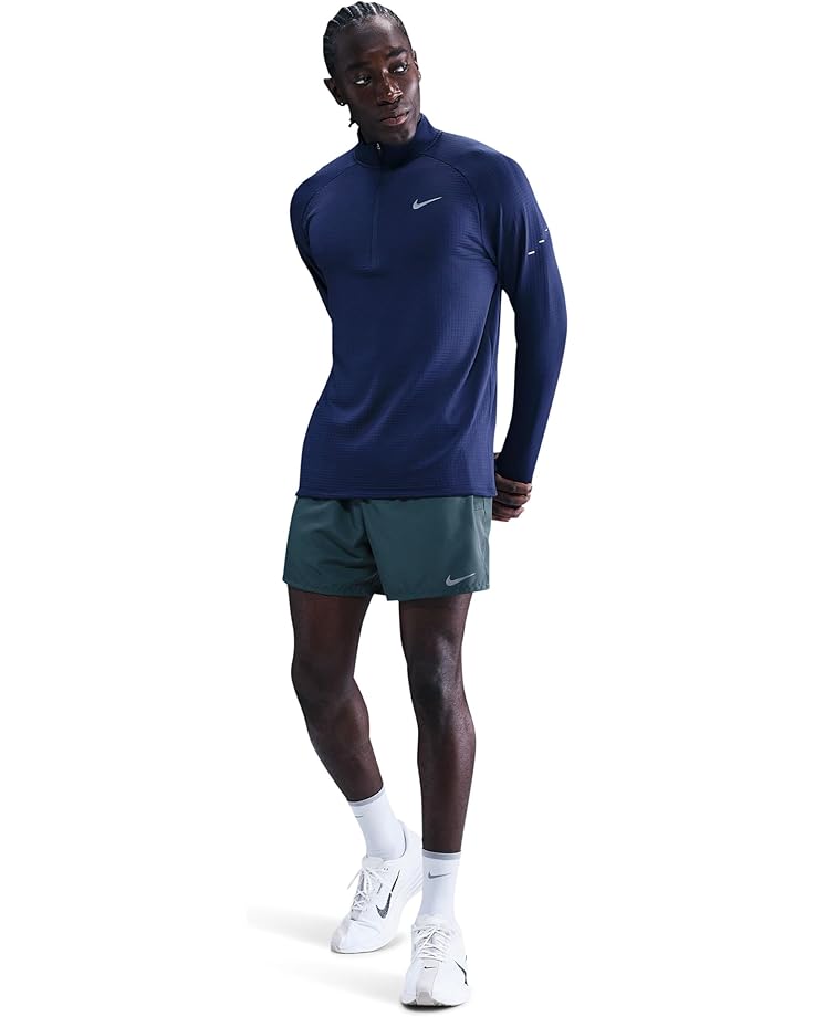 Мужская толстовка Nike Thermo-Fit Repel Winterized Stride Half-Zip, Blue Void/Reflective Silver
Мужская толстовка Nike Thermo-Fit Repel Winterized Stride Half-Zip, Blue Void/Reflective Silver