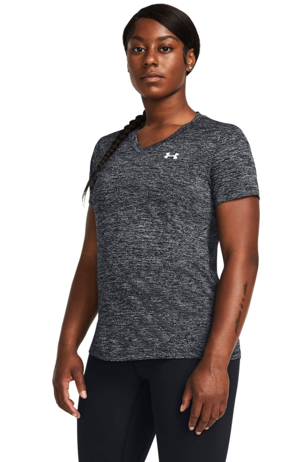 Футболка Tech с V-образным вырезом Under Armour, черный
Футболка Tech с V-образным вырезом Under Armour, черный