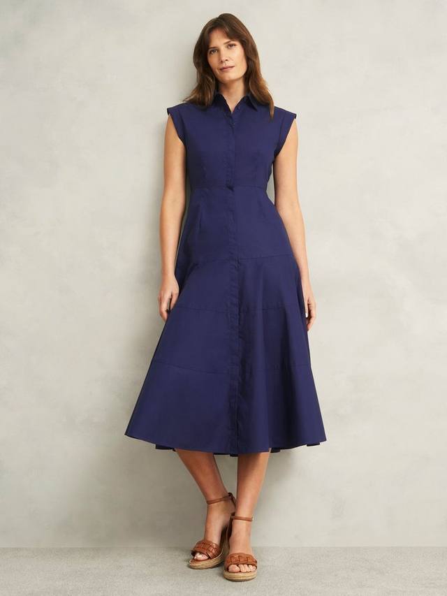 Платье без рукавов lilah Hobbs, цвет Rich Navy Blue
Платье без рукавов lilah Hobbs, цвет Rich Navy Blue