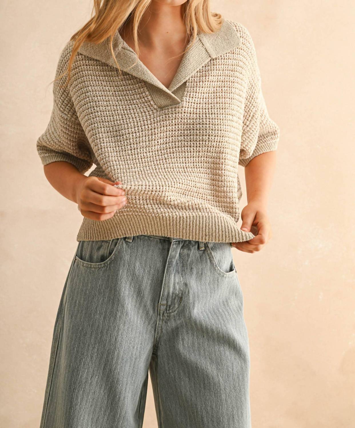 MIOU MUSE Топ цвета жасмина, бежево-белый
MIOU MUSE Топ цвета жасмина, бежево-белый