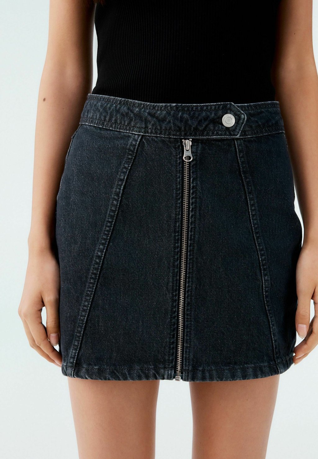 Мини-юбка Denim shorts Next, антрацит
Мини-юбка Denim shorts Next, антрацит