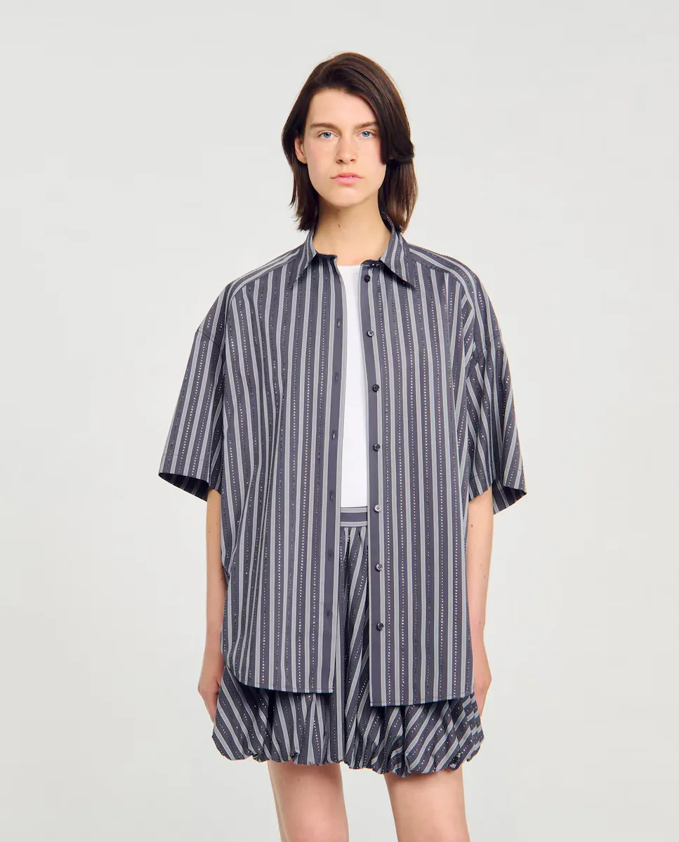 Женская оверсайз рубашка в полоску со стразами Sandro, серый 
Женская оверсайз рубашка в полоску со стразами Sandro, серый