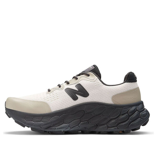 Кроссовки x District Vision x Fresh Foam x More Trail Shoes New Balance, бежевый
Кроссовки x District Vision x Fresh Foam x More Trail Shoes New Balance, бежевый