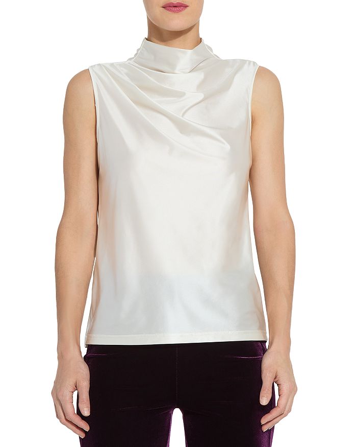 Ирина Топ из сатина Lyssé, слоновая кость/кремовый
Ирина Топ из сатина Lyssé, слоновая кость/кремовый