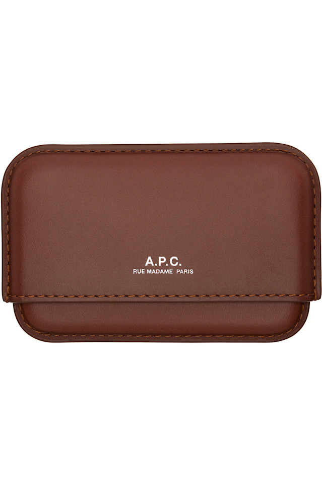 A.P.C. Коричневый держатель для карт Великой хартии вольностей
A.P.C. Коричневый держатель для карт Великой хартии вольностей