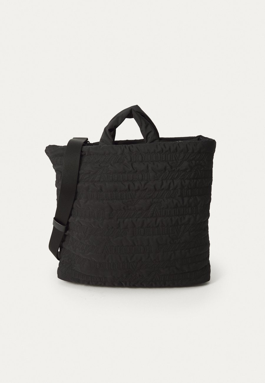Сумка-шоппер Tommy Jeans URBAN TOTE, Black
Сумка-шоппер Tommy Jeans URBAN TOTE, Black