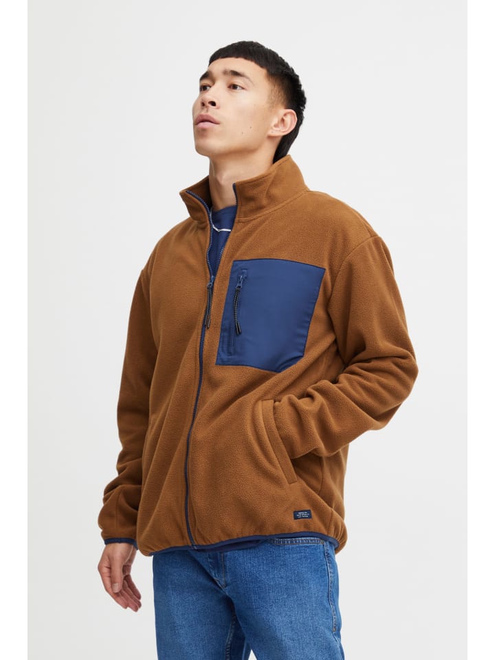 Переходная куртка BLEND Fleecejacke BHSweatshirt 20716573 Fleece Jacke mit abgesetzter Tasche, коричневый
Переходная куртка BLEND Fleecejacke BHSweatshirt 20716573 Fleece Jacke mit abgesetzter Tasche, коричневый