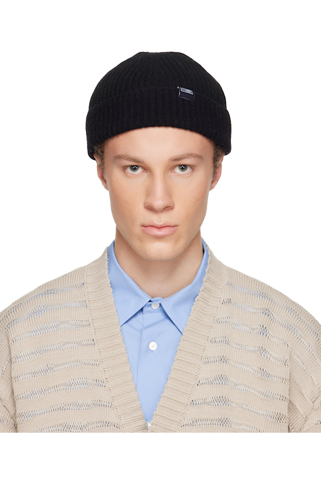 Вязаная шапка из ребристой шерсти Mm6 Maison Margiela, черный
Вязаная шапка из ребристой шерсти Mm6 Maison Margiela, черный