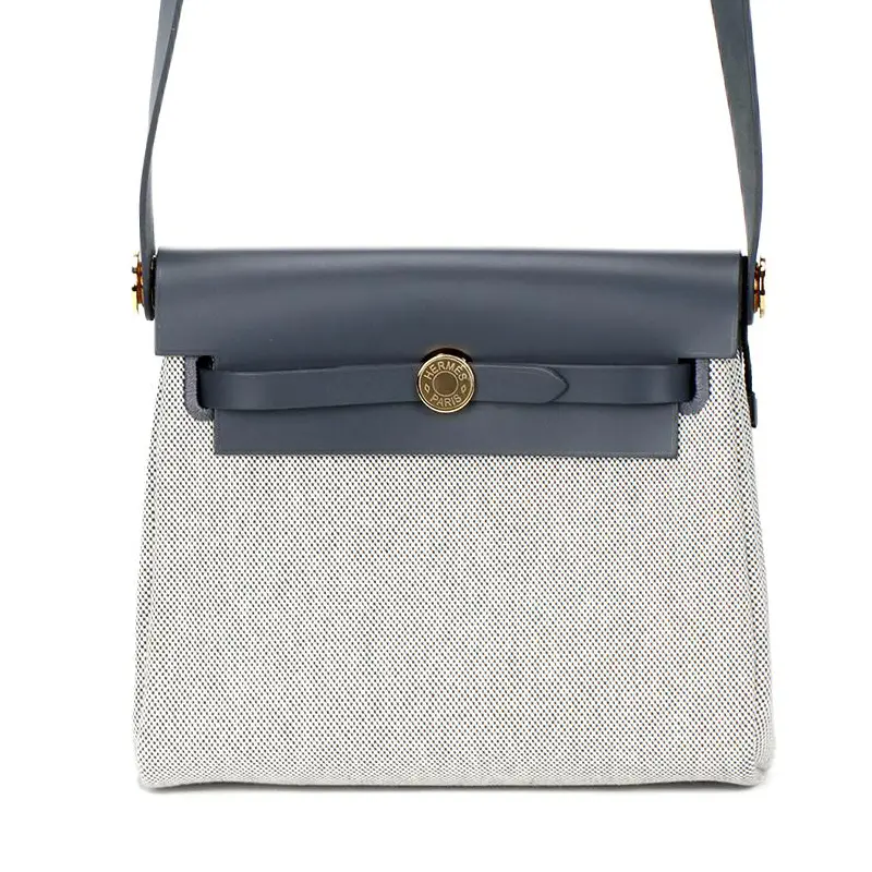 HERMES Сумка кросс-боди мини женская через плечо
HERMES Сумка кросс-боди мини женская через плечо