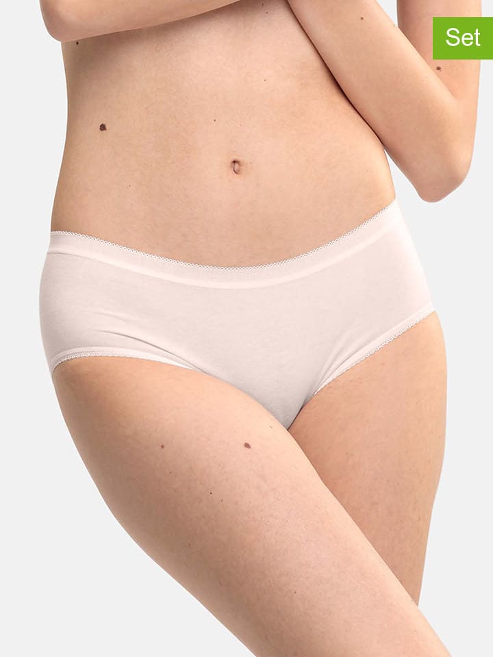 SPEIDEL Комплект из 2 штук: Трусики кремового цвета
SPEIDEL Комплект из 2 штук: Трусики кремового цвета
