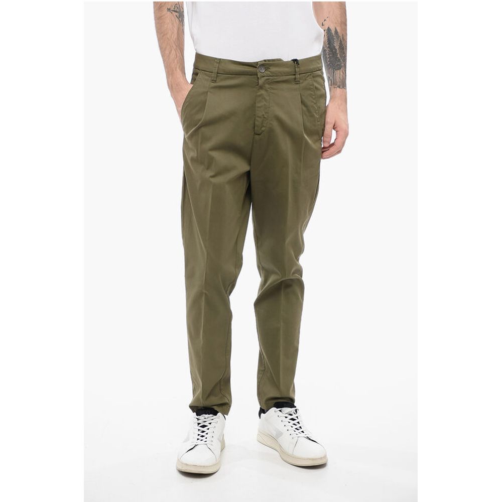 CC COLLECTION Брюки из эластичного хлопкового чисона со шлевками для ремня Corneliani, Army
CC COLLECTION Брюки из эластичного хлопкового чисона со шлевками для ремня Corneliani, Army