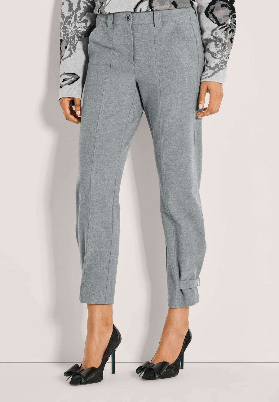 Брюки MADELEINE MID WAIST 7/8, Stone Grey Melange/Grey
Брюки MADELEINE MID WAIST 7/8, Stone Grey Melange/Grey