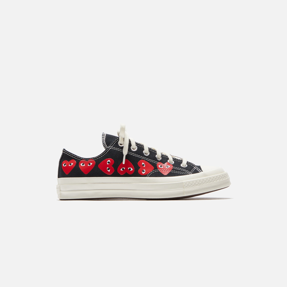 Кроссовки Comme Des Garçons Play x Converse Multi Heart Low Top, цвет Black/Red
Кроссовки Comme Des Garçons Play x Converse Multi Heart Low Top, цвет Black/Red