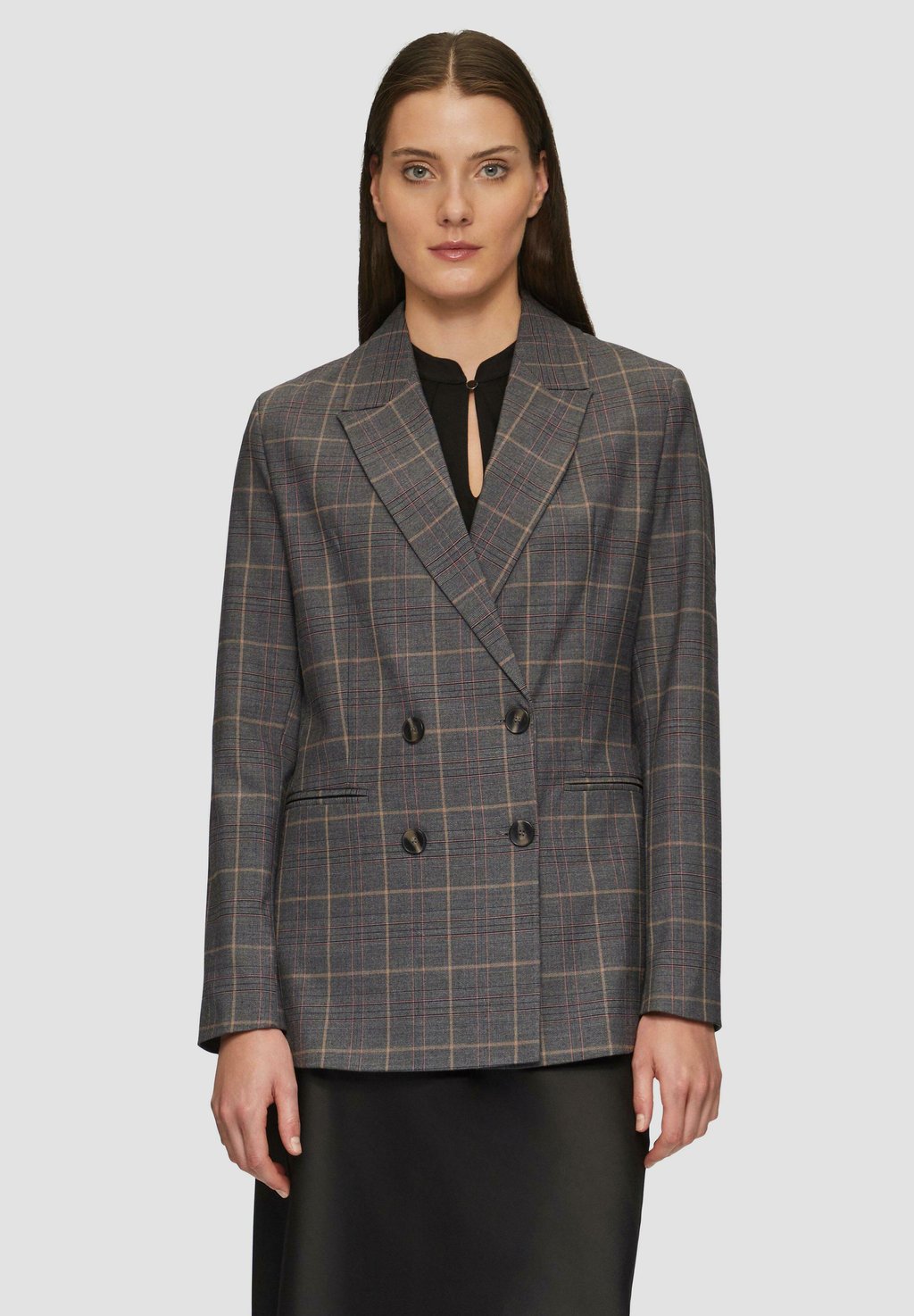 Блейзер GERUITE MET TWEE KNOPEN s.Oliver BLACK LABEL, темно-синий
Блейзер GERUITE MET TWEE KNOPEN s.Oliver BLACK LABEL, темно-синий