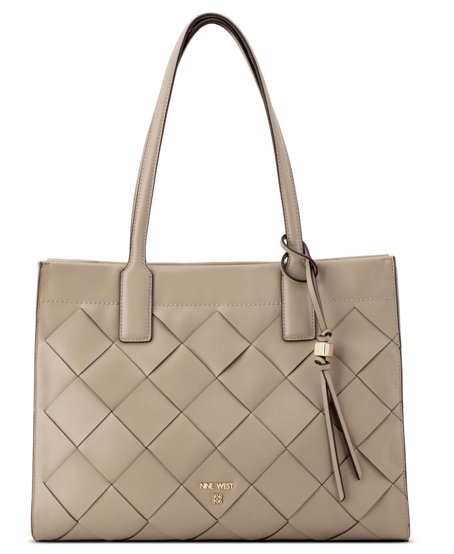 Большая сумка-тоут для ноутбука Kyrie Nine West, Pumice
Большая сумка-тоут для ноутбука Kyrie Nine West, Pumice