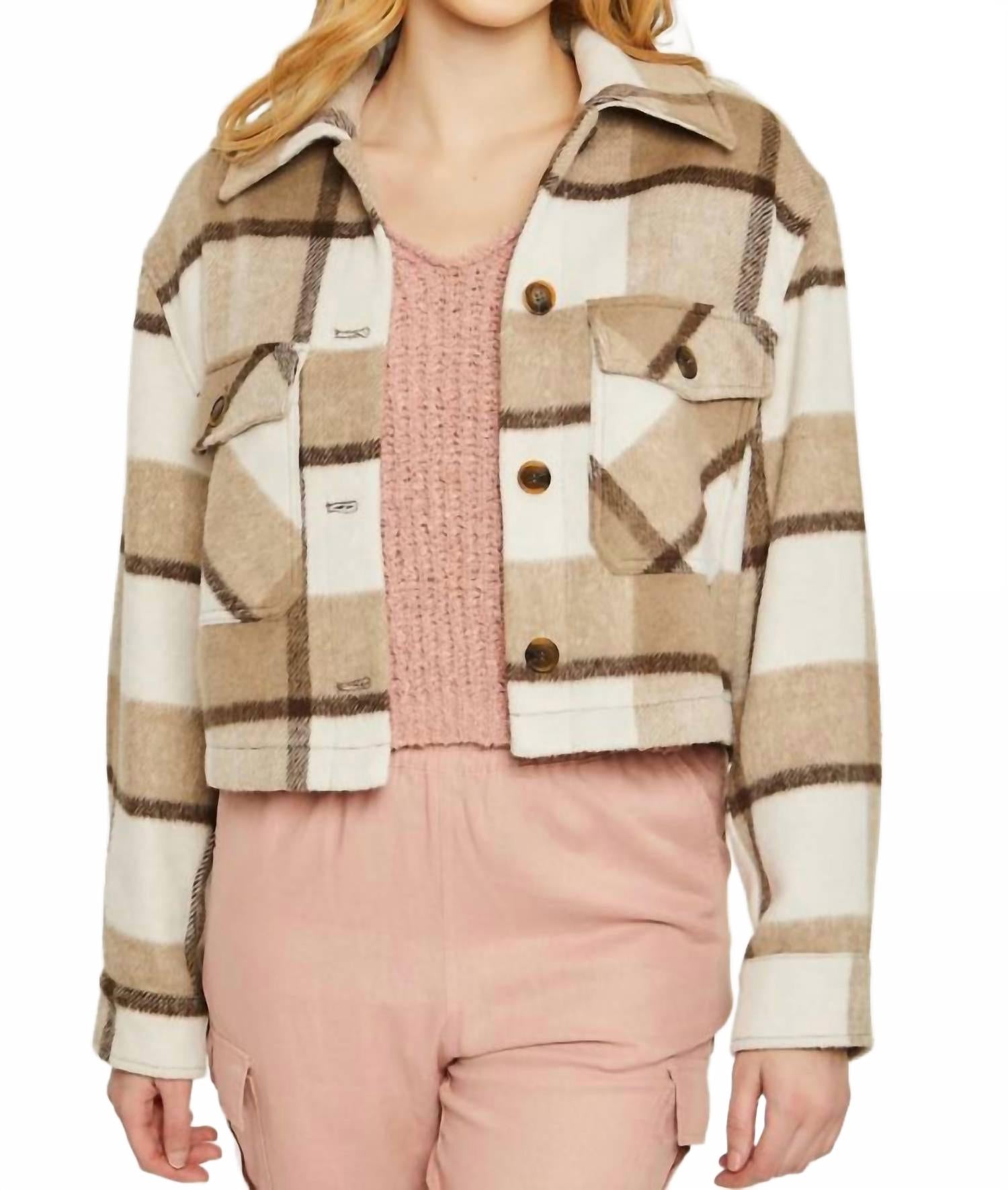 Пледовая укороченная куртка в верблюжьем цвете LTX Sportswear, коричневый
Пледовая укороченная куртка в верблюжьем цвете LTX Sportswear, коричневый