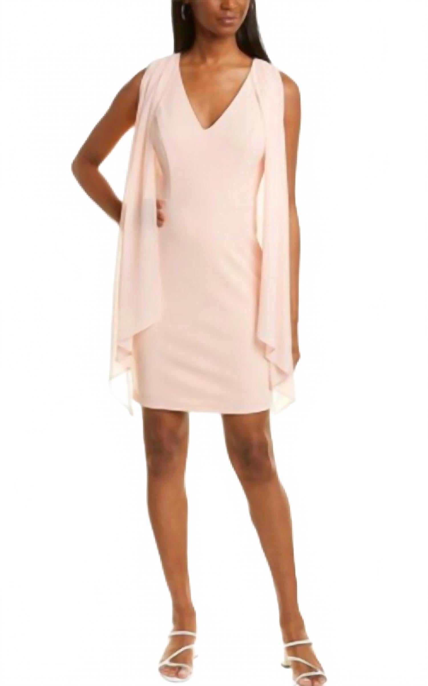 Креповое платье-футляр миди в нежно-розовом цвете Vince Camuto
Креповое платье-футляр миди в нежно-розовом цвете Vince Camuto