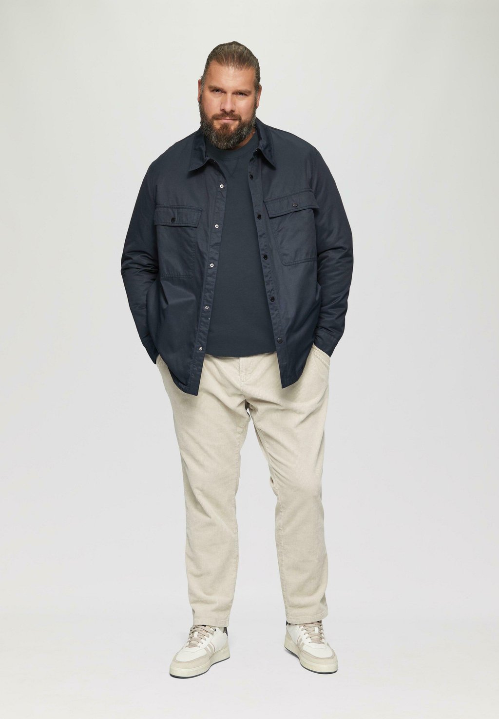 Толстовка MIT GARMENT DYE UND LOGO-DETAIL s.Oliver, синий
Толстовка MIT GARMENT DYE UND LOGO-DETAIL s.Oliver, синий