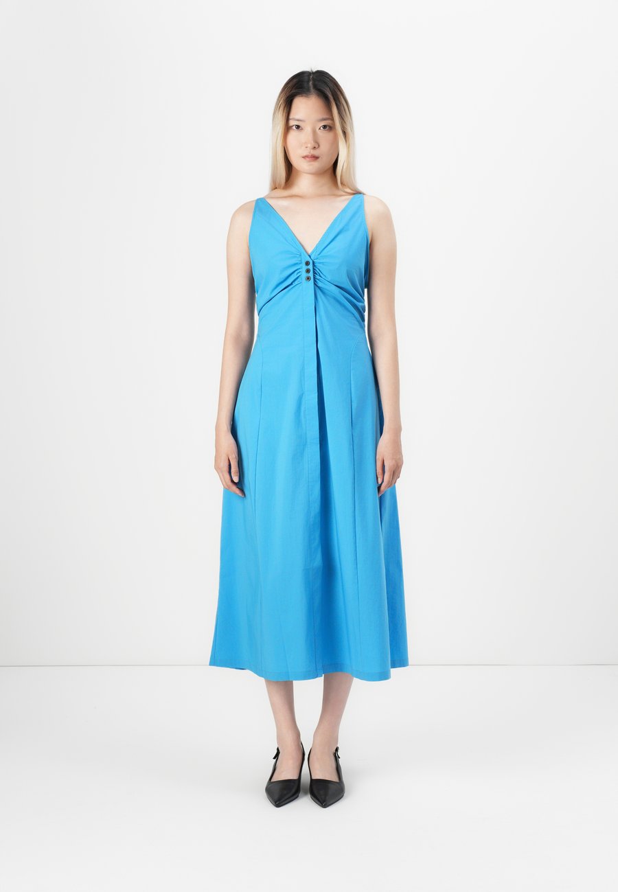 Платье PARFOIS DRESS SEBASTIAO, Blue
Платье PARFOIS DRESS SEBASTIAO, Blue