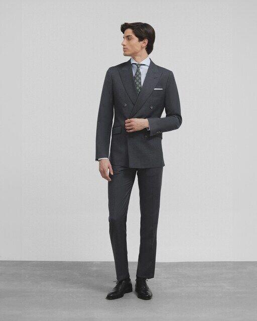 Классические однотонные мужские брюки Silbon, серый
Классические однотонные мужские брюки Silbon, серый